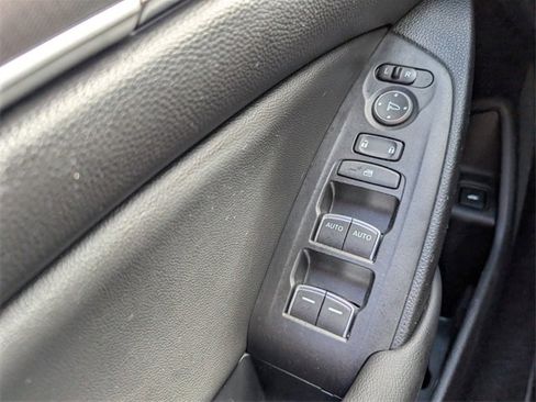 Used 2022 Honda Accord Sport image 35