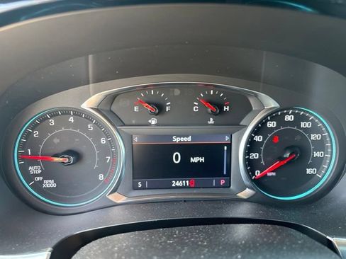 Used 2023 Chevrolet Traverse LT AWD/4WD image 16