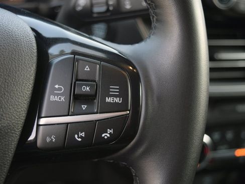 Used 2022 Ford Escape Titanium image 13