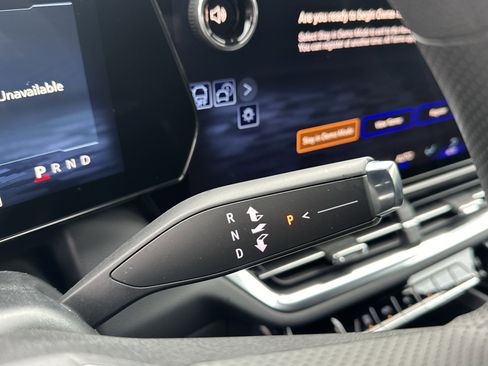 New 2026 Chevrolet Equinox EV LT image 30