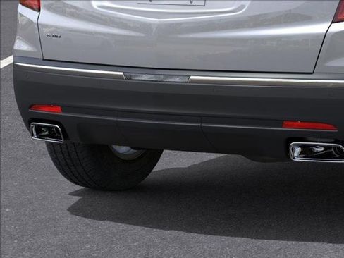 New 2025 Cadillac XT5 Luxury image 14