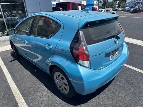 Used 2016 Toyota Prius C Three FWD image 5