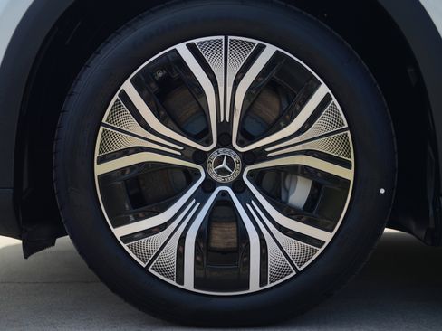 New 2025 Mercedes-Benz EQE 350+ 4MATIC SUV image 12