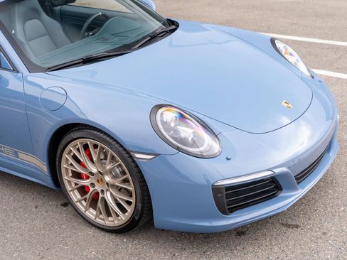Used 2017 Porsche 911 Targa 4S AWD/4WD image 30