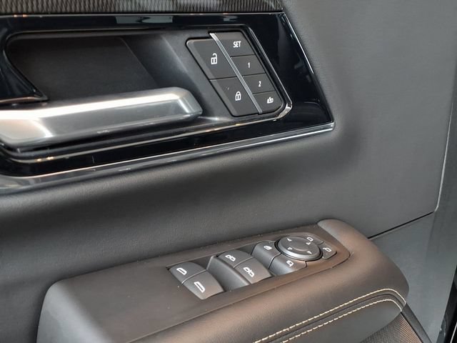New 2026 GMC Yukon Elevation AWD/4WD image 15