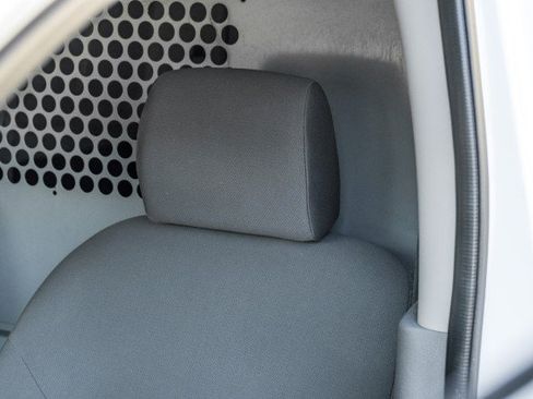 Used 2020 Nissan NV200 S FWD image 28