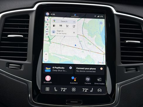 Certified 2023 Volvo XC90 B5 Core image 24