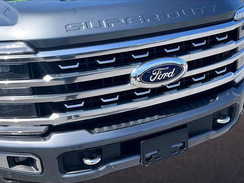 Used 2024 Ford F350 Platinum w/ Tremor Off-Road Package AWD/4WD image 26