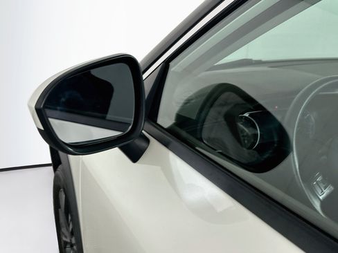 Used 2023 Nissan Rogue SV FWD image 16