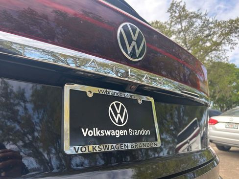 New 2026 Volkswagen Atlas Cross Sport SEL Premium R-Line AWD/4WD image 50