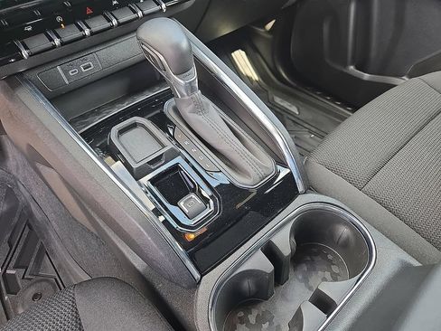 Used 2025 GMC Canyon Elevation w/ Convenience Package RWD image 20