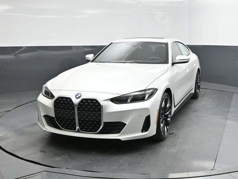 New 2026 BMW 430i w/ Parking Assistance Package image 30