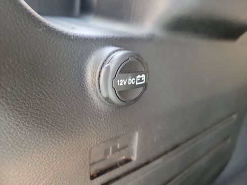 Used 2024 Jeep Wrangler Unlimited Sport AWD/4WD image 10