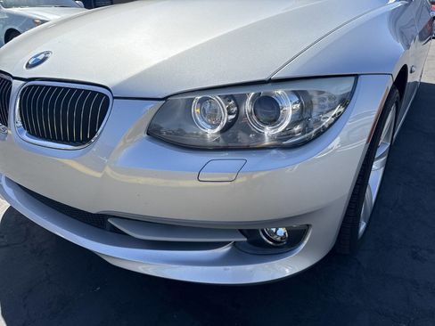Used 2011 BMW 328i Convertible image 39