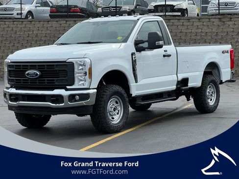 New 2026 Ford F250 XL w/ XL Off-Road Package AWD/4WD image 1