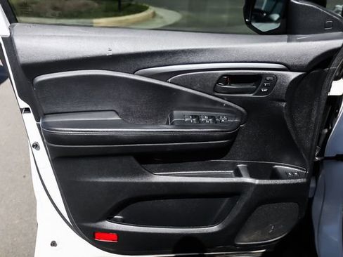 Used 2023 Honda Passport EX-L image 52