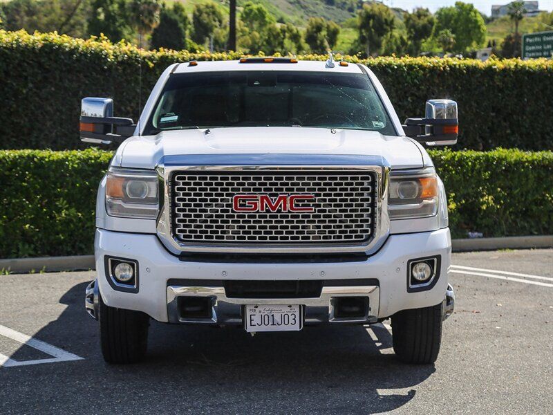 Used 2015 GMC Sierra 3500 Denali w/ Duramax Plus Package AWD/4WD image 2