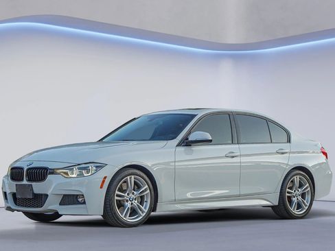Used 2018 BMW 330i Sedan image 17