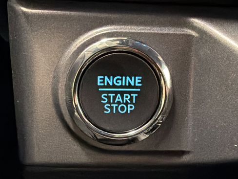 New 2026 Ford F150 XLT w/ Equipment Group 302A MID AWD/4WD image 24