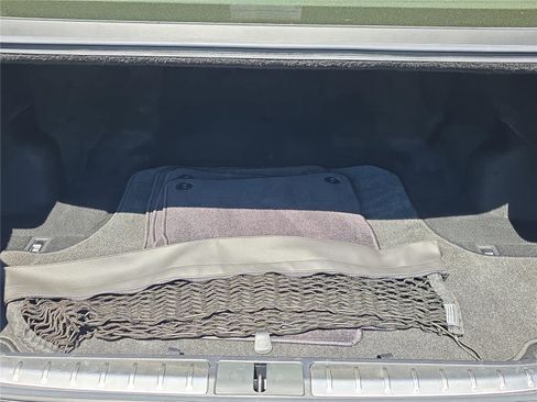 Used 2018 Lexus LS 500h w/ Accessory Package (Z2) image 9