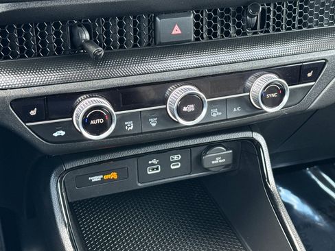Used 2024 Honda CR-V EX image 26