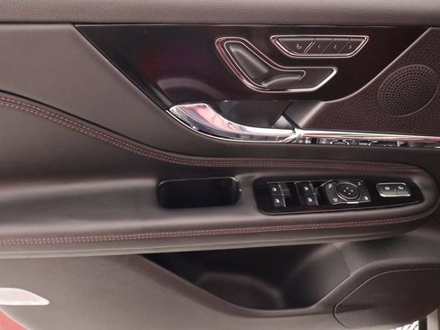 New 2026 Lincoln Corsair Grand Touring image 17