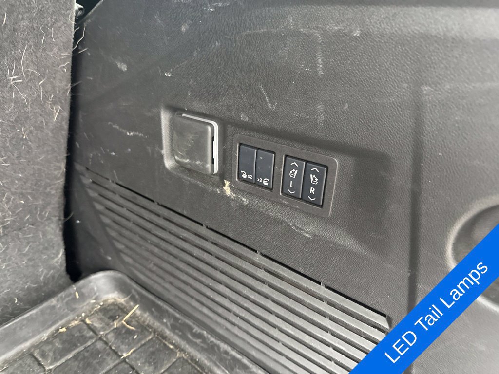 Used 2025 Chevrolet Tahoe RST w/ Comfort Package RWD image 17