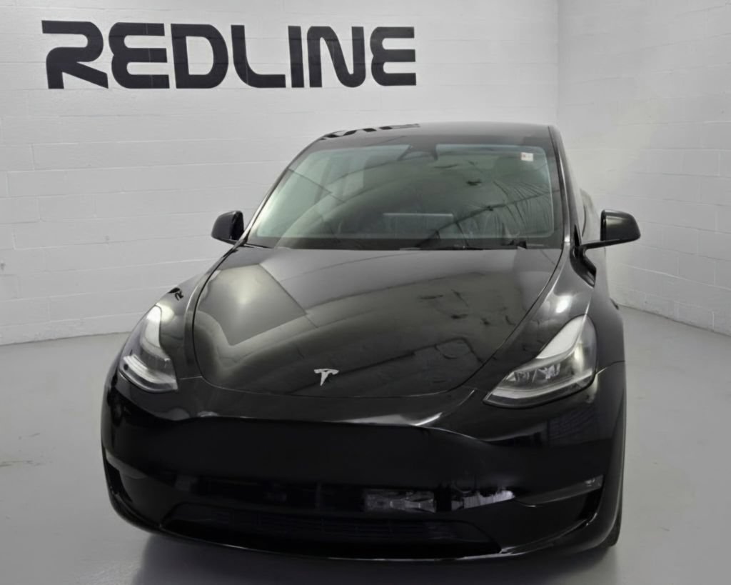 Used 2023 Tesla Model Y Long Range AWD/4WD image 3