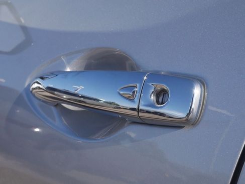 Used 2021 Nissan Maxima 3.5 SV w/ Floor Mat Group FWD image 29