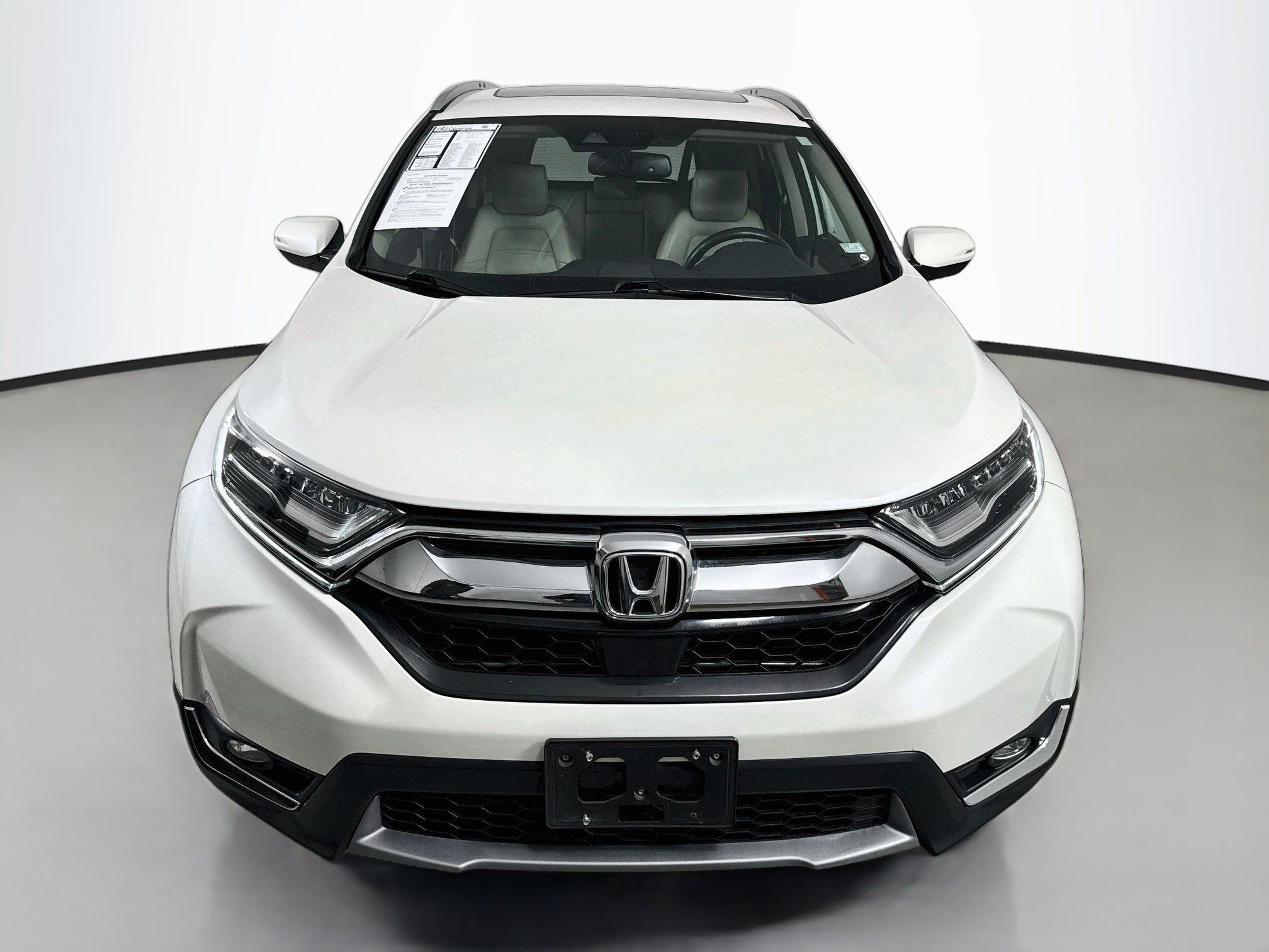 Used 2017 Honda CR-V Touring image 2