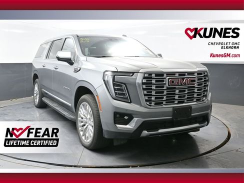 Used 2025 GMC Yukon XL Denali AWD/4WD image 1