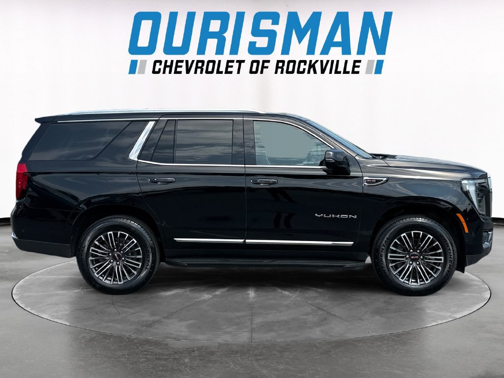 Used 2025 GMC Yukon Elevation w/ Technology Package AWD/4WD image 7