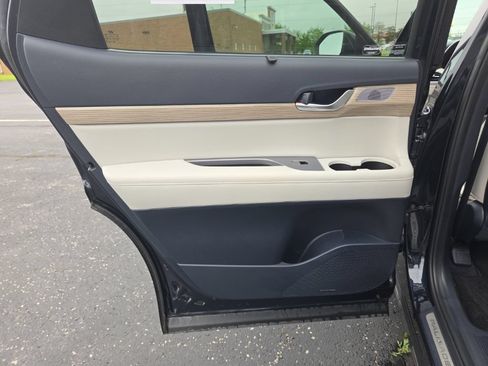 Used 2021 Hyundai Palisade Limited AWD/4WD image 19