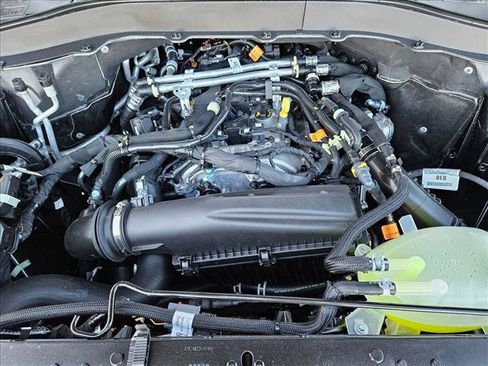 New 2026 Ford Explorer Active RWD image 17