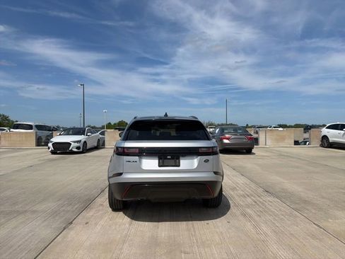 Used 2022 Land Rover Range Rover Velar S image 4