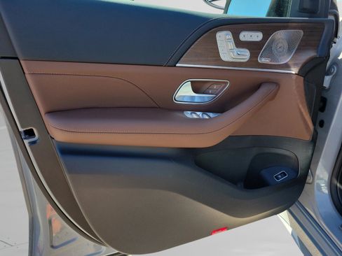 New 2026 Mercedes-Benz GLE 580 4MATIC image 29