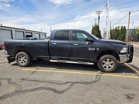 Used 2018 RAM 3500 Big Horn AWD/4WD image 1
