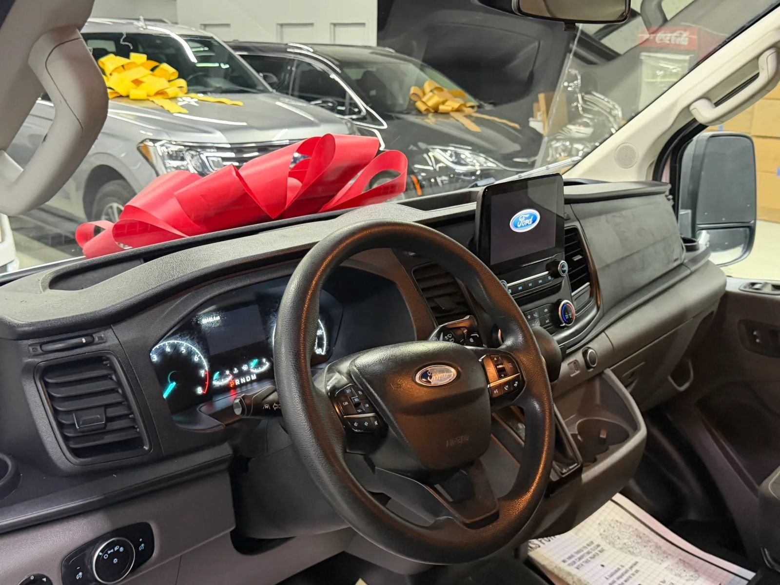 Used 2020 Ford Transit 150 XL RWD image 29