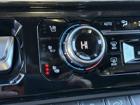 Used 2024 GMC Sierra 1500 Denali w/ Denali Reserve Package image 8