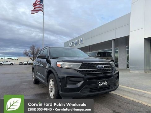 Used 2020 Ford Explorer XLT w/ Comfort Package image 1