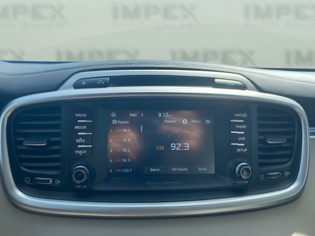 Used 2017 Kia Sorento LX w/ LX V6 Convenience Package FWD image 19