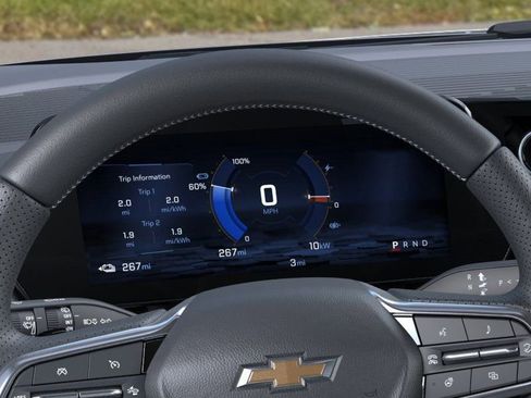 New 2026 Chevrolet Equinox EV LT image 18