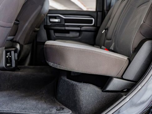 Used 2024 RAM 2500 Big Horn w/ Bed Utility Group image 33