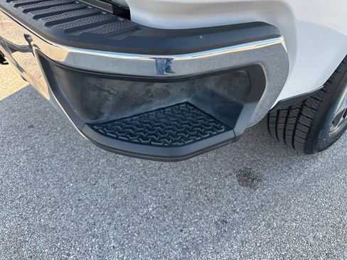 Used 2022 Chevrolet Silverado 1500 LT w/ Z71 Off-Road Package image 38