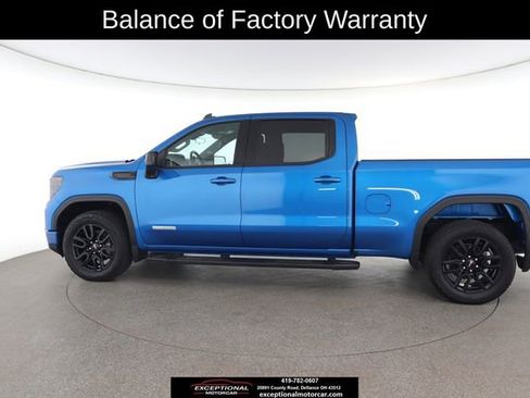 Used 2023 GMC Sierra 1500 Elevation w/ LPO, Elevation Black Package AWD/4WD image 8