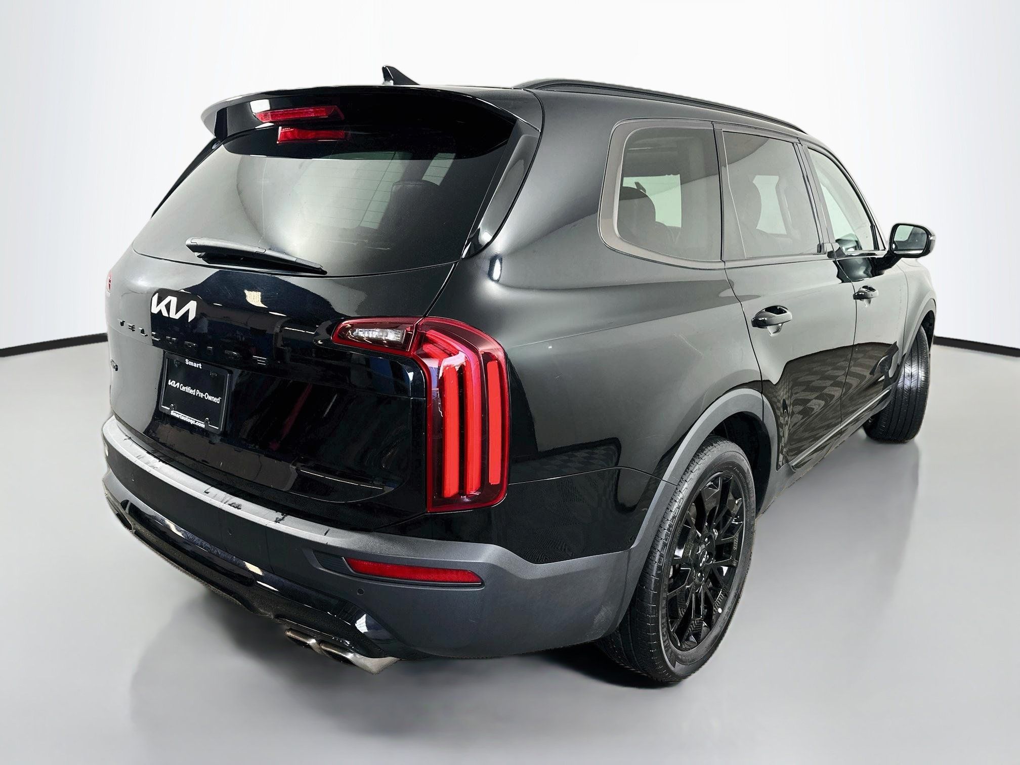 Certified 2022 Kia Telluride SX w/ SX Prestige Package AWD/4WD image 7