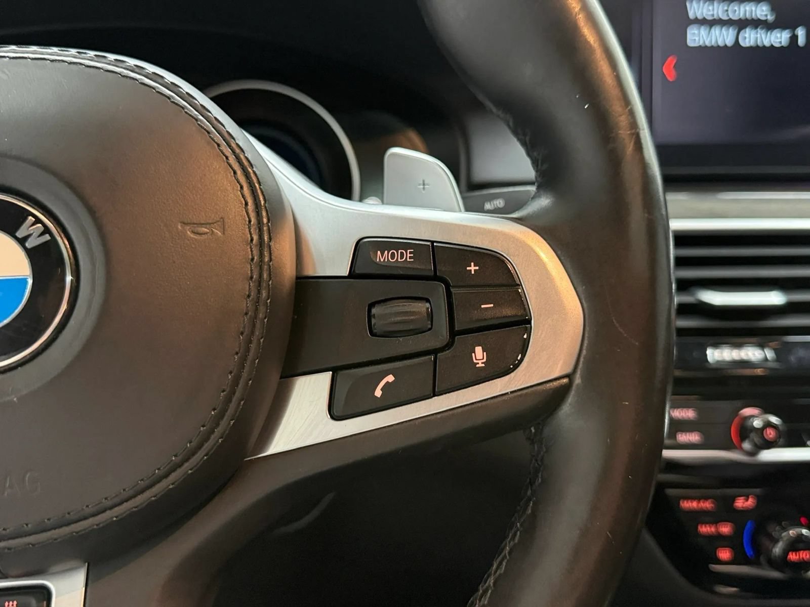 Used 2018 BMW M550i xDrive w/ Driving Assistance Package AWD/4WD image 24