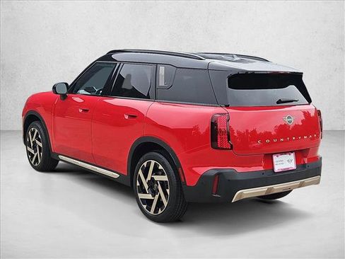 Certified 2025 MINI Cooper Countryman S AWD/4WD image 8