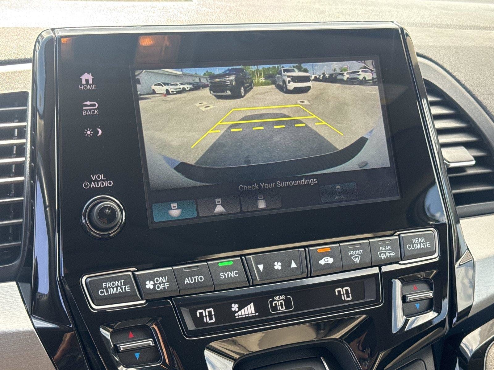 Used 2024 Honda Odyssey Touring image 18