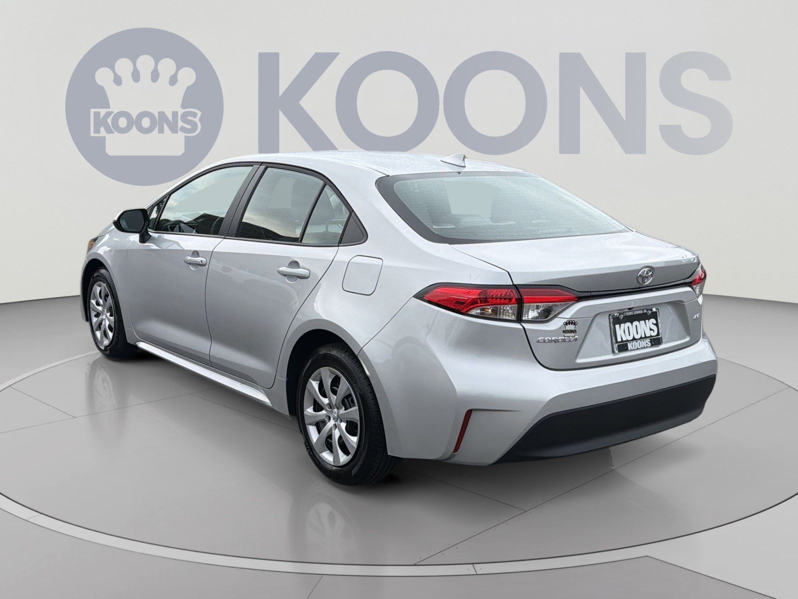 Used 2026 Toyota Corolla LE FWD image 4